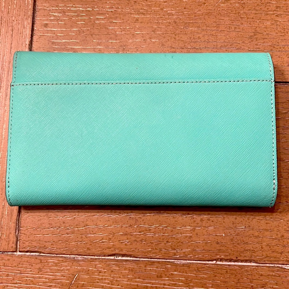 Kate Spade wallet - Picture 4 of 4